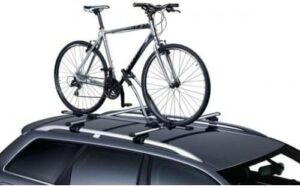 Fahrrad auf dem Autodach transportieren
